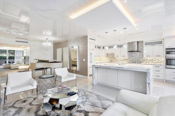 L'Hermitage, 3100 N Ocean Blvd #302, Fort Lauderdale, Florida 33308, image 1