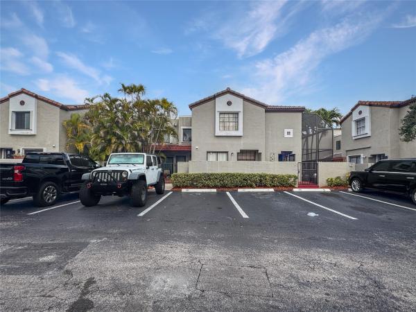 Palm Point At The Hammocks, 15375 SW 105th Ln #4, The Hammocks, Florida 33196, image 2