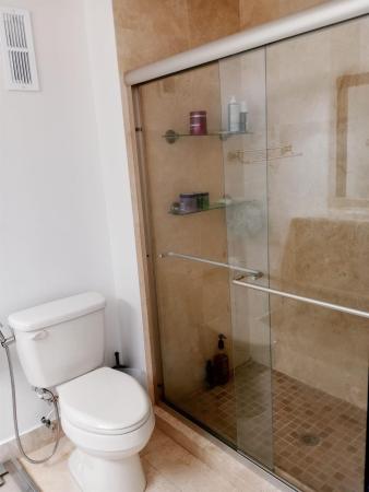 Southbridge At Pembroke Pointe, 10524 NW 3rd St, Pembroke Pines, Florida 33026, image 1