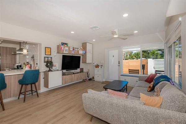 Forest View Estates, 302-308 SW 2nd Ave, Dania Beach, Florida 33004, image 2