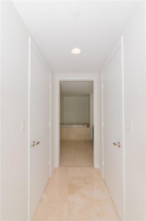 Icon Brickell Tower 1, 465 Brickell Ave #419, Miami, Florida 33131, image 2