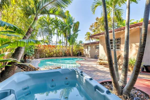 March Estates, 2908 NW 6th Ter, Wilton Manors, Florida 33311, image 1