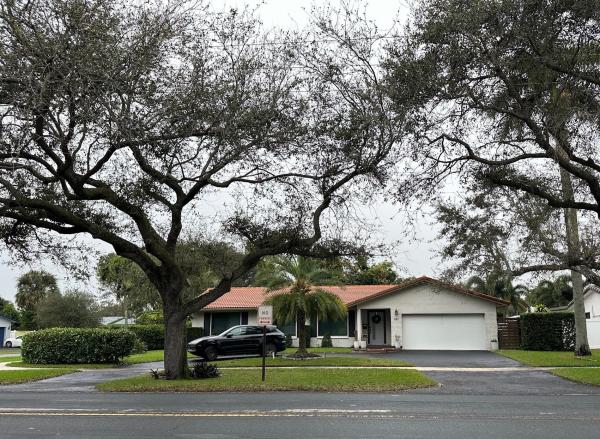 Plantation Park Lakesites, 661 SW 59th Ave, Plantation, Florida 33317, image 1