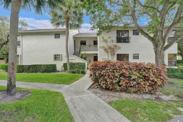 Karanda Village 6, 3613 NW 35th St. NW 35th St #3613, Coconut Creek, Florida 33066, image 1