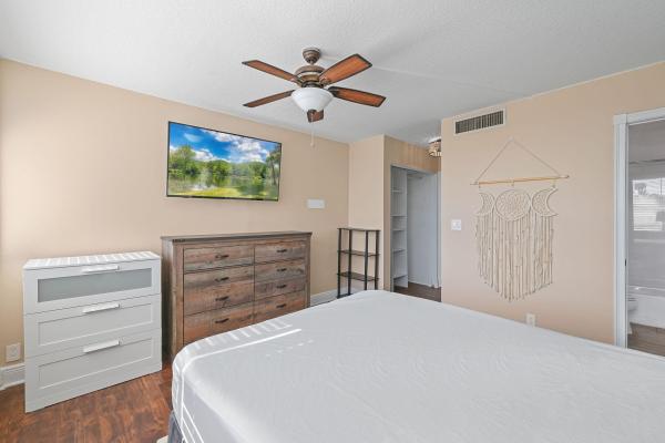 Quarterdeck, 1531 SE 15th St #6, Fort Lauderdale, Florida 33316, image 1