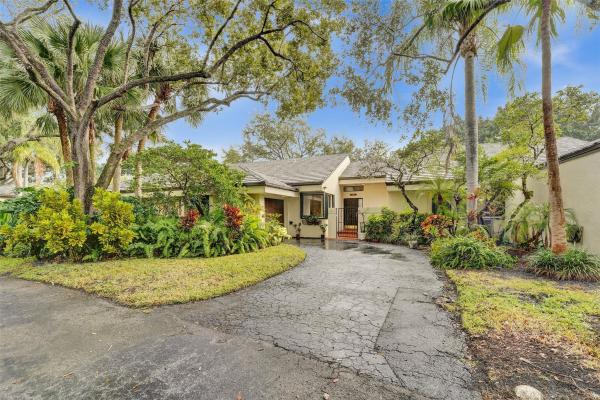 Chelsea At Jacaranda, 404 NW 97th Ave #404, Plantation, Florida 33324, image 1