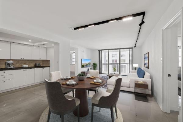 Del Prado, 18051 Biscayne Blvd #1902-1, Aventura, Florida 33160, image 3