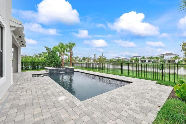 Solana Bay At Avenir, 12482 Solana Bay Cir, Palm Beach Gardens, Florida 33412, image 2