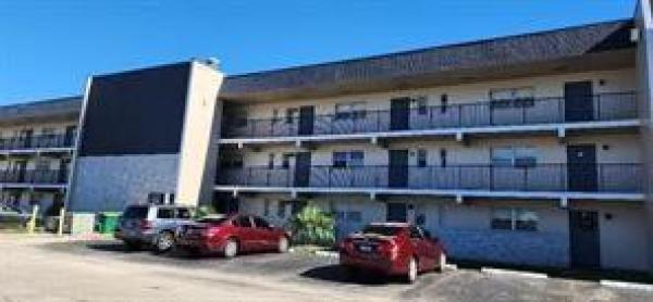 Versailles Gardens, 8020 N Colony Cir #110, Tamarac, Florida 33321, image 1