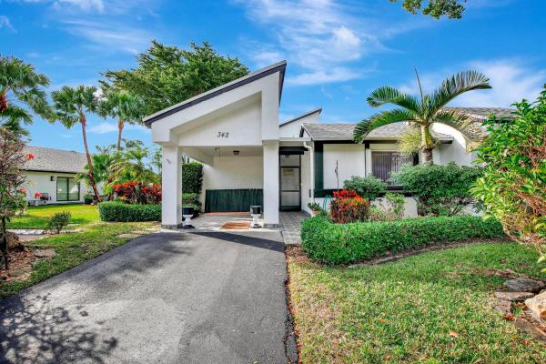 Villas Of Bonaventure, 342 Fairway Cir #20, Weston, Florida 33326, image 1
