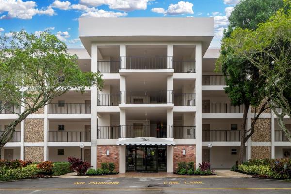 Palm-Aire Country Club 1, 2900 N Palm Aire Dr #303, Pompano Beach, Florida 33069, image 1