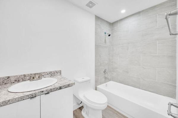 Carmel Lakes, 20730 NE 4th Pl #201, Ives Estates, Florida 33179, image 1