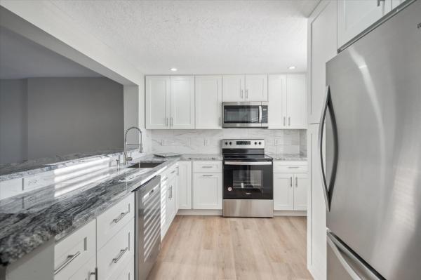 Meadowbrook Lakes View, 141 SE 3rd Ave #307, Dania Beach, Florida 33004, image 3