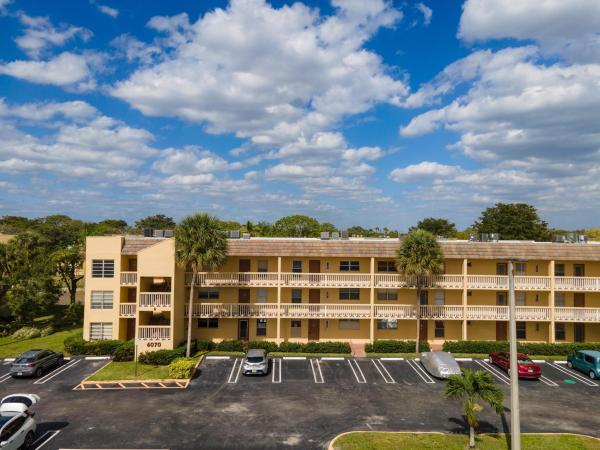 Bermuda Club, 6070 NW 64th Ave #303, Tamarac, Florida 33319, image 1