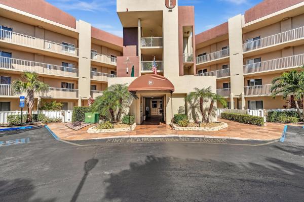 Trent At Kings Point, 7642 Trent Dr #204, Fort Lauderdale, Florida 33321, image 1