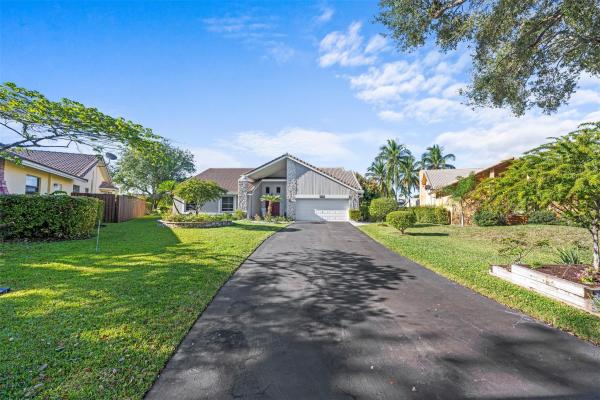 Cypress Glen, 11180 SW 1st St, Coral Springs, Florida 33071, image 1