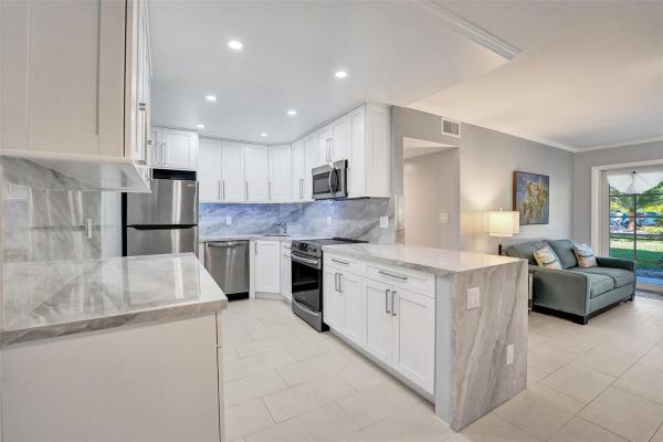 Manor Grove Village, 300 NE 19th Ct #104N, Wilton Manors, Florida 33305, image 1