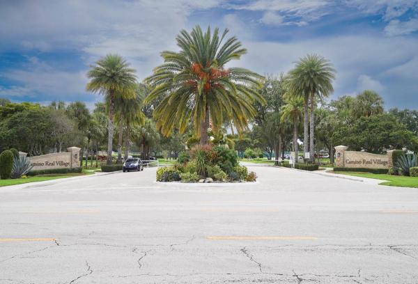 Camino Real Village, 5800 Camino Del Sol #105, Boca Raton, Florida 33433, image 1