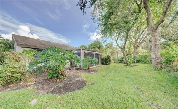 Sawgrass Village 2, 2216 Seagrape Cir, Coconut Creek, Florida 33066, image 1