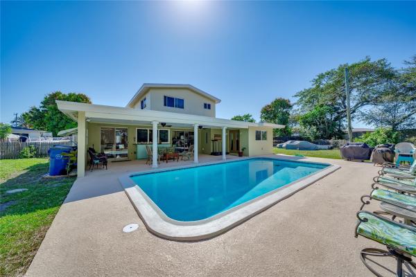 North Gate Estates, 3395 NW 37th Ave, Lauderdale Lakes, Florida 33309, image 2