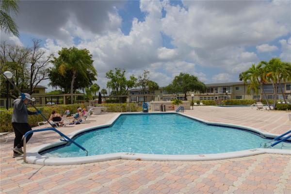 Oriole Gardens 2, 7855 NW 5th Ct #201, Margate, Florida 33063, image 1