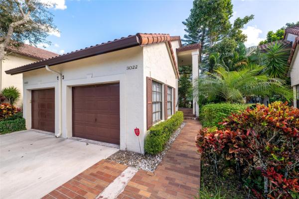 Park Pointe, 3022 Lucerne Park Dr, Greenacres, Florida 33467, image 1