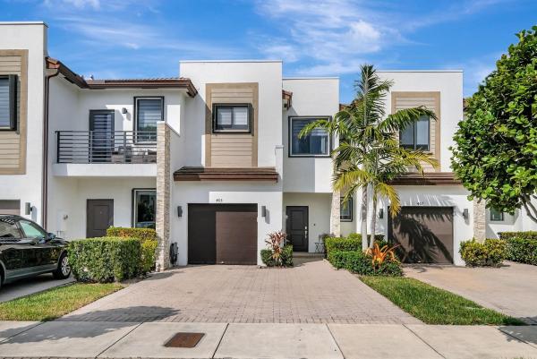 Andalucia At Via Ventura, 405 NE 208th Ter #405, Ives Estates, Florida 33179, image 1