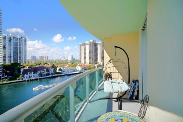 Oceanview A, 19390 Collins Ave #915, Sunny Isles Beach, Florida 33160, image 1