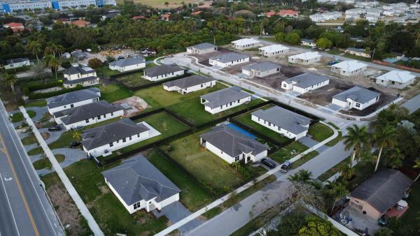 Bella Marie Estates, 29105 SW 166 Ave, The Hammocks, Florida 33030, image 1