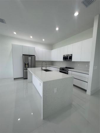 Bella Marie Estates, 29193 SW 166th Ave, The Hammocks, Florida 33030, image 1