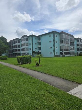 Emerald, 4401 NW 41st St #109, Lauderdale Lakes, Florida 33319, image 1