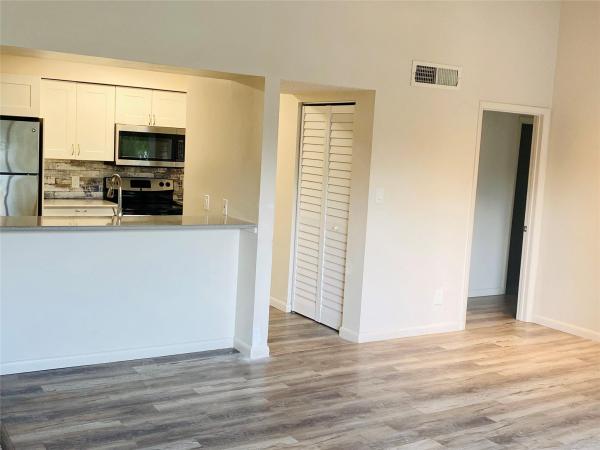 Hollywood Parc, 540 S Park Rd #36-9, Hollywood, Florida 33021, image 1