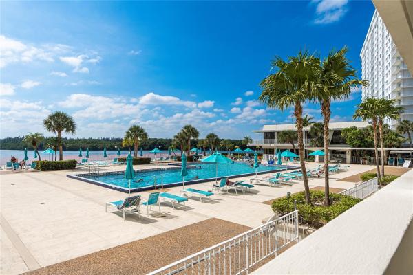 Arlen House Central, 300 Bayview Dr #108, Sunny Isles Beach, Florida 33160, image 1