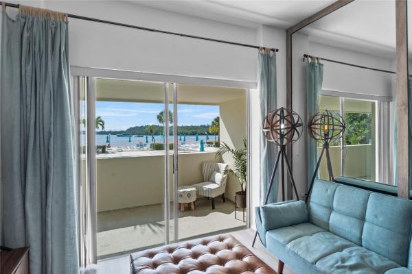 Arlen House Central, 300 Bayview Dr #108, Sunny Isles Beach, Florida 33160, image 2
