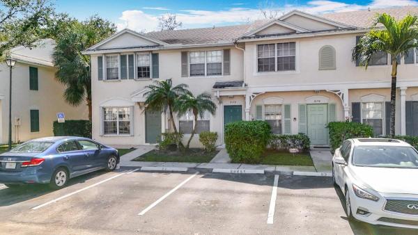 Banyan Oakridge, 3172 SW 50th St, Dania Beach, Florida 33312, image 1
