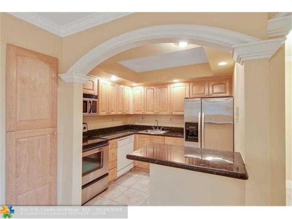 Victoria Courts, 901 NE 3rd St #101, Fort Lauderdale, Florida 33301, image 1