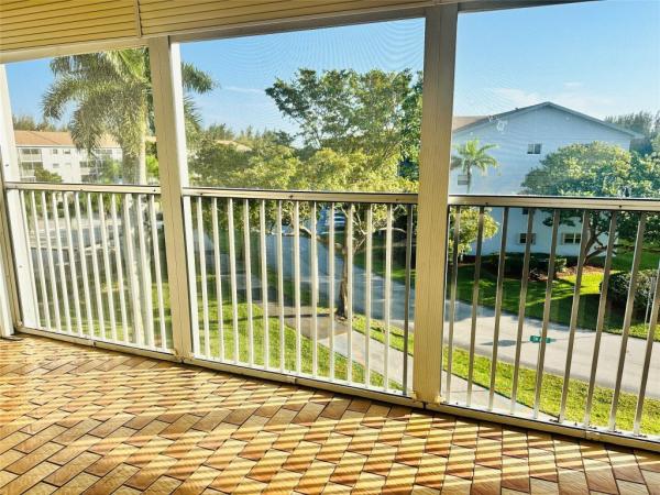 Buckingham At Century Village, 12500 SW 5th Ct #410M, Pembroke Pines, Florida 33027, image 2