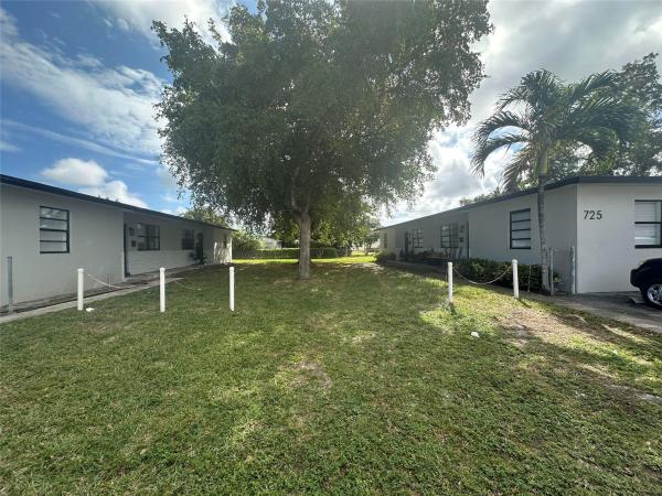 Hallandale Beach No HOA, 721 NW 1st Ct, Hallandale Beach, Florida 33009, image 1