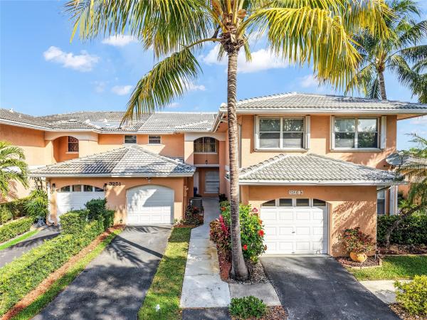 Sartori Lake, 3251 NW 44th St #4, Fort Lauderdale, Florida 33309, image 1