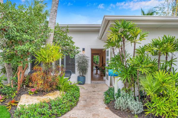 Lakeland, 1606 NE 18th Ave, Fort Lauderdale, Florida 33305, image 1