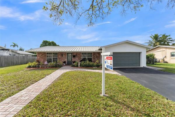 Plantation Estates, 6740 SW 11th St, Plantation, Florida 33317, image 1