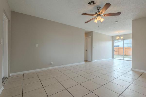 North Broward Highlands, 601 SW 14th Ct, Deerfield Beach, Florida 33441, image 2