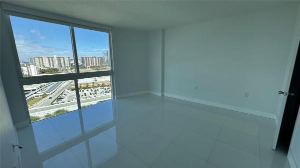 St Tropez On The Bay, 150 Sunny Isles Bch #1402, Sunny Isles Beach, Florida 33160, image 1