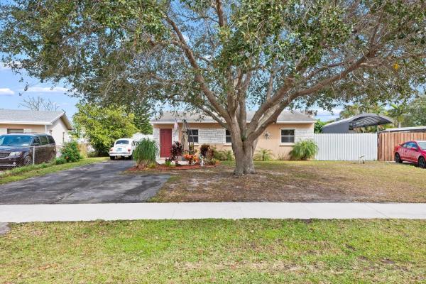 Collier Estates, 5820 NE 6th Ter, Oakland Park, Florida 33334, image 1