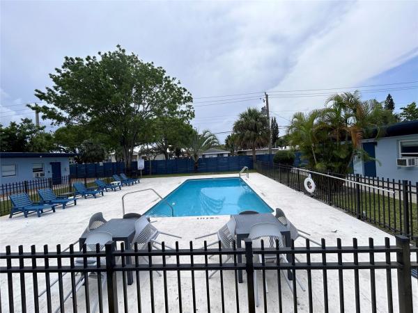 Lake Ridge, 1020 N Victoria Park Rd #24, Fort Lauderdale, Florida 33304, image 1