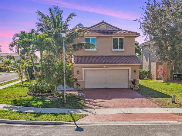 Eagle Creek At Wyndham Lakes, 12102 NW 57th St, Coral Springs, Florida 33076, image 1