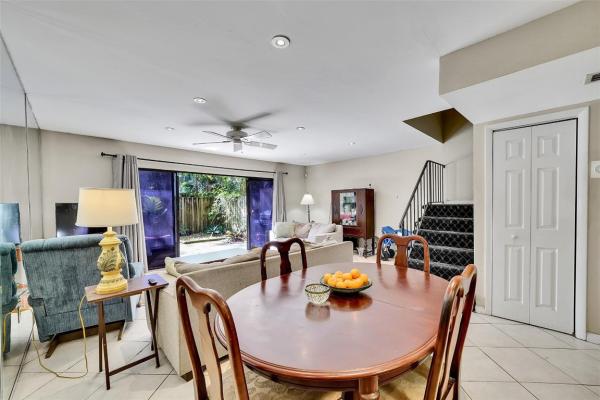 Hollywood Gardens, 3300 Atlanta St #15F, Hollywood, Florida 33021, image 1