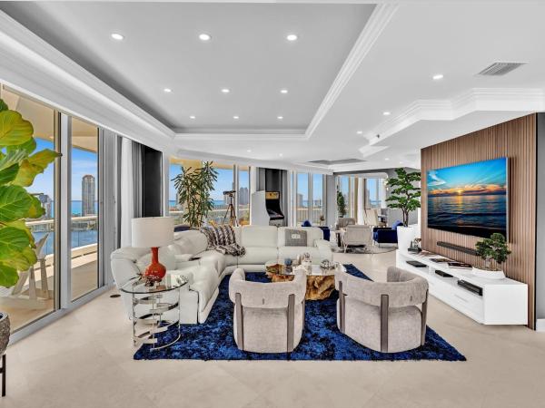 7000 Island Boulevard, 7000 Island Blvd #PH-06, Aventura, Florida 33160, image 1