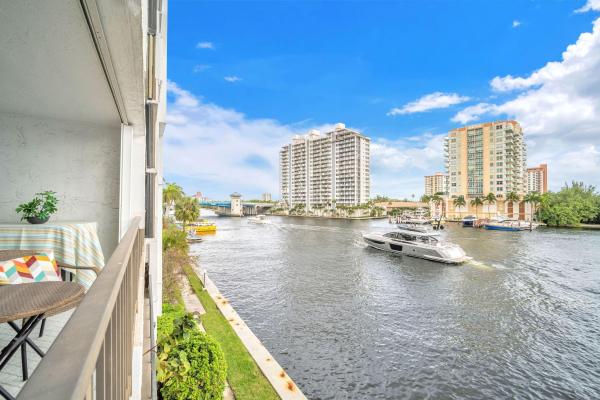 Corinthian On The Intracoastal, 936 Intracoastal Dr #3E, Fort Lauderdale, Florida 33304, image 1