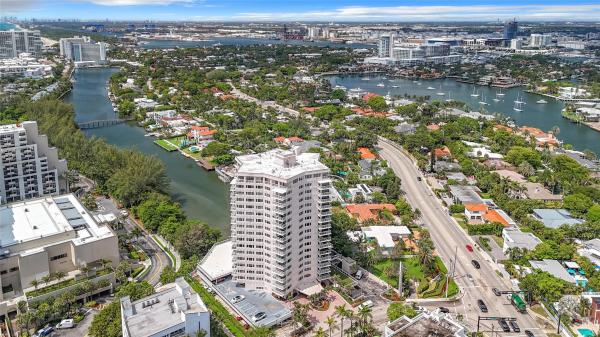 Maya Marca, 3000 Holiday Dr #1406, Fort Lauderdale, Florida 33316, image 1